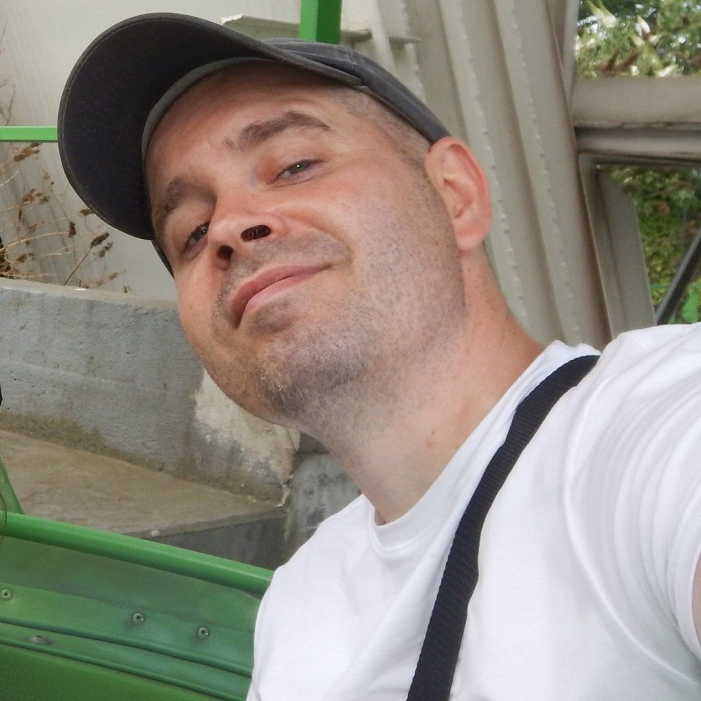 Krzysztof Nowak