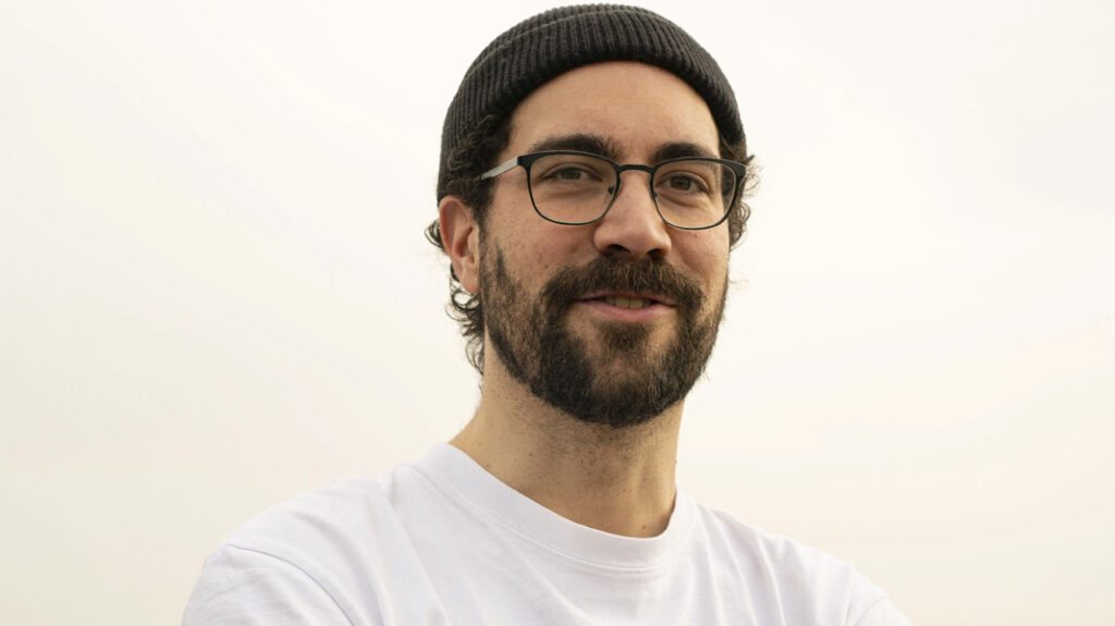 mikael_ross_news